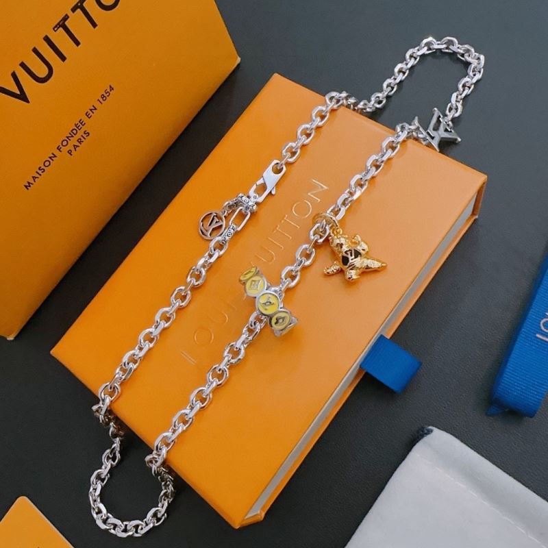 Louis Vuitton Necklaces